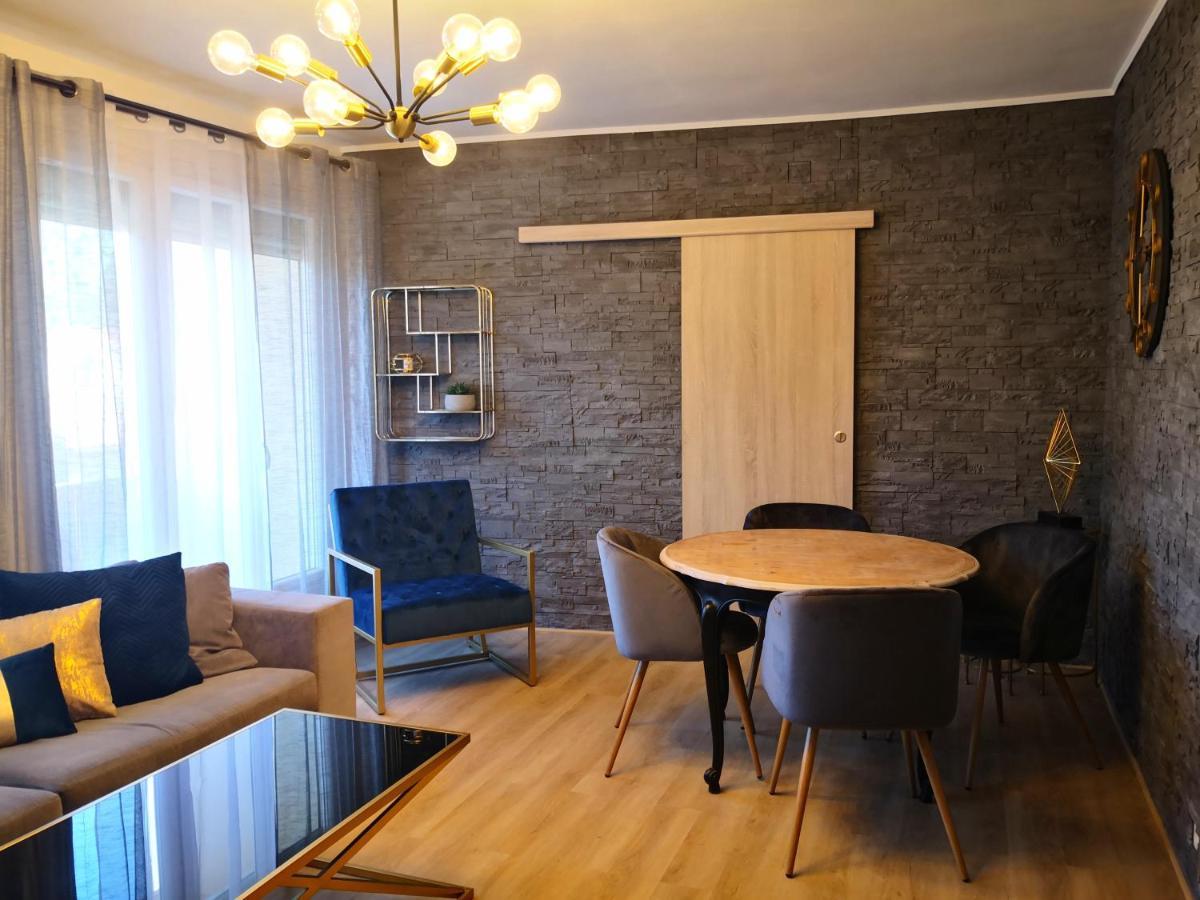 Logement Entier 78 M2, 7 Pers Cosy Et Spacieux Proche Du Centre-Ville Et De La Gare Awinion Zewnętrze zdjęcie